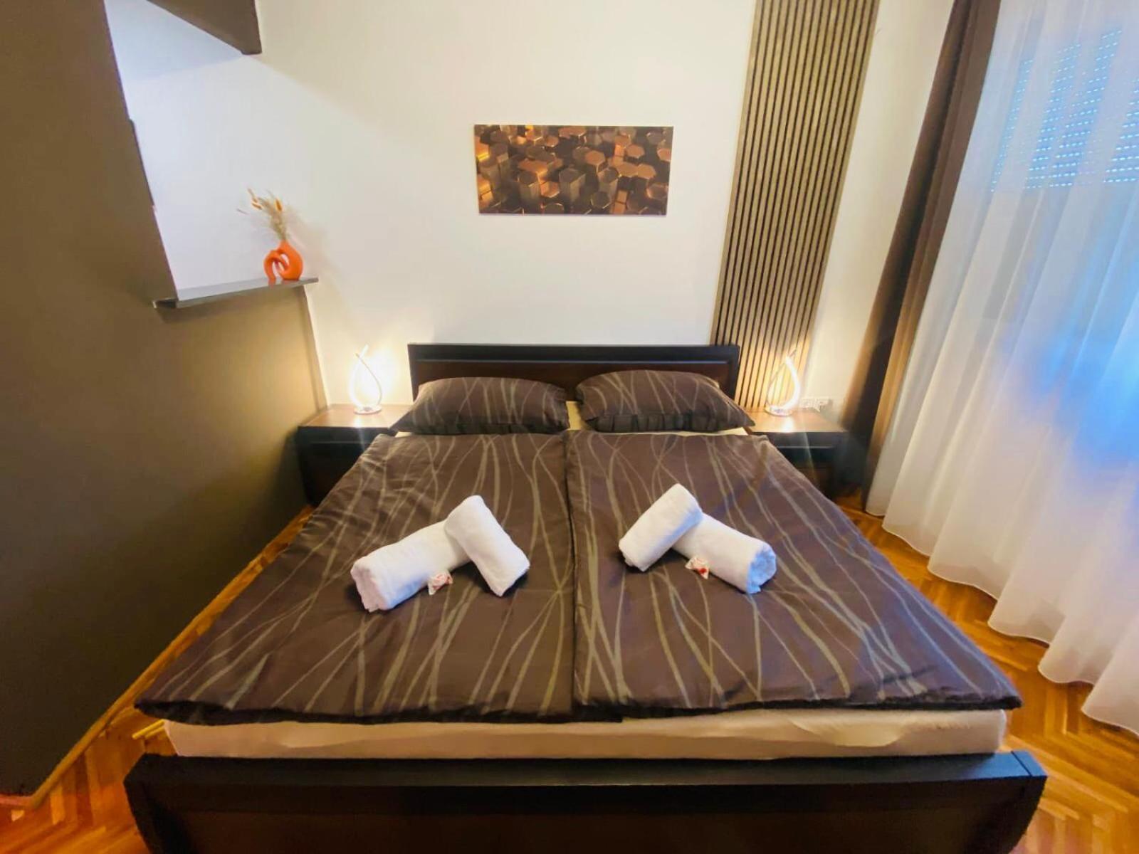 Centrum Apartman Sárospatak Esterno foto